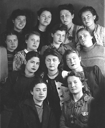 Институт. Фотография 1940-х гг.